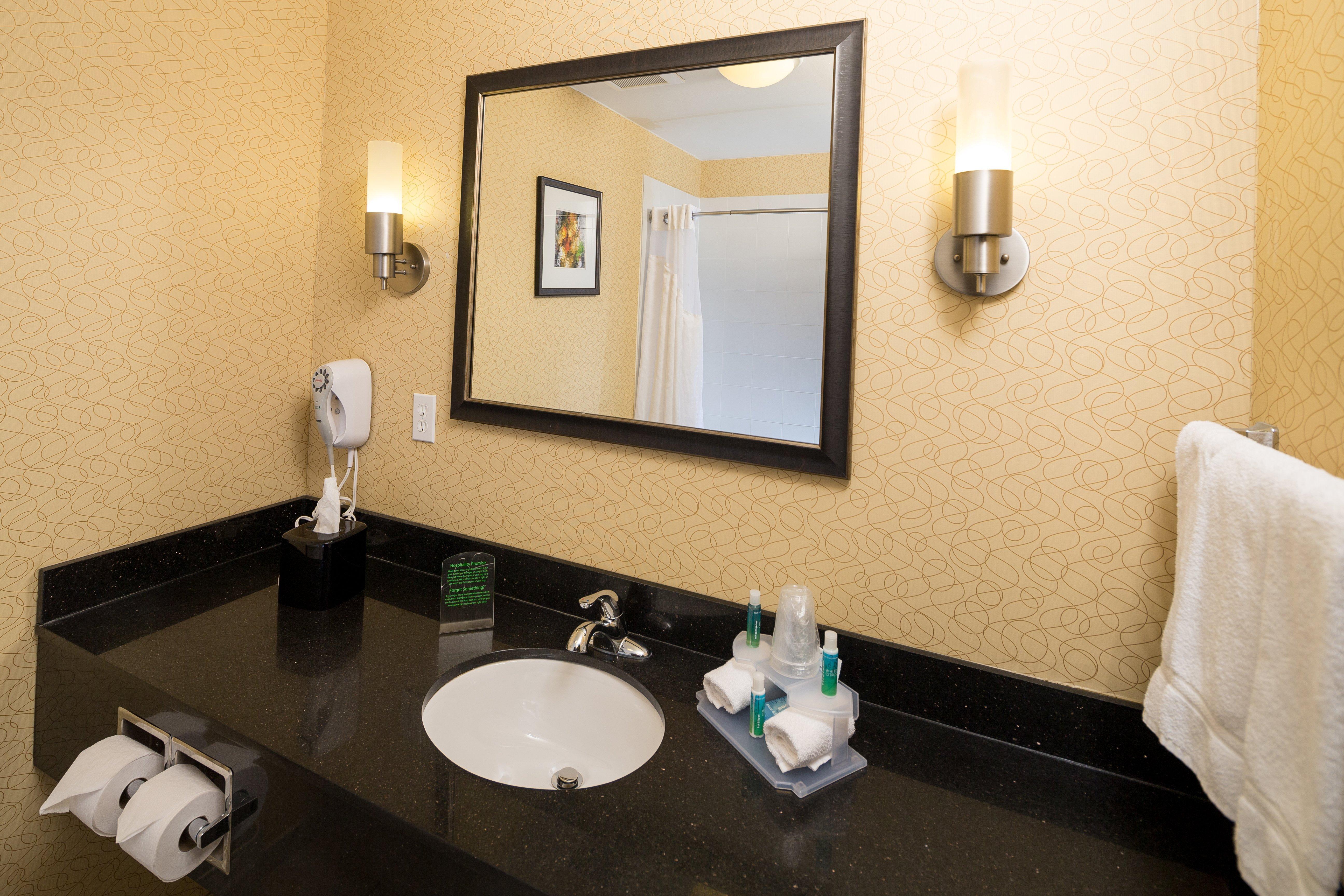 Holiday Inn Express And Suites Detroit North-Troy By Ihg Extérieur photo