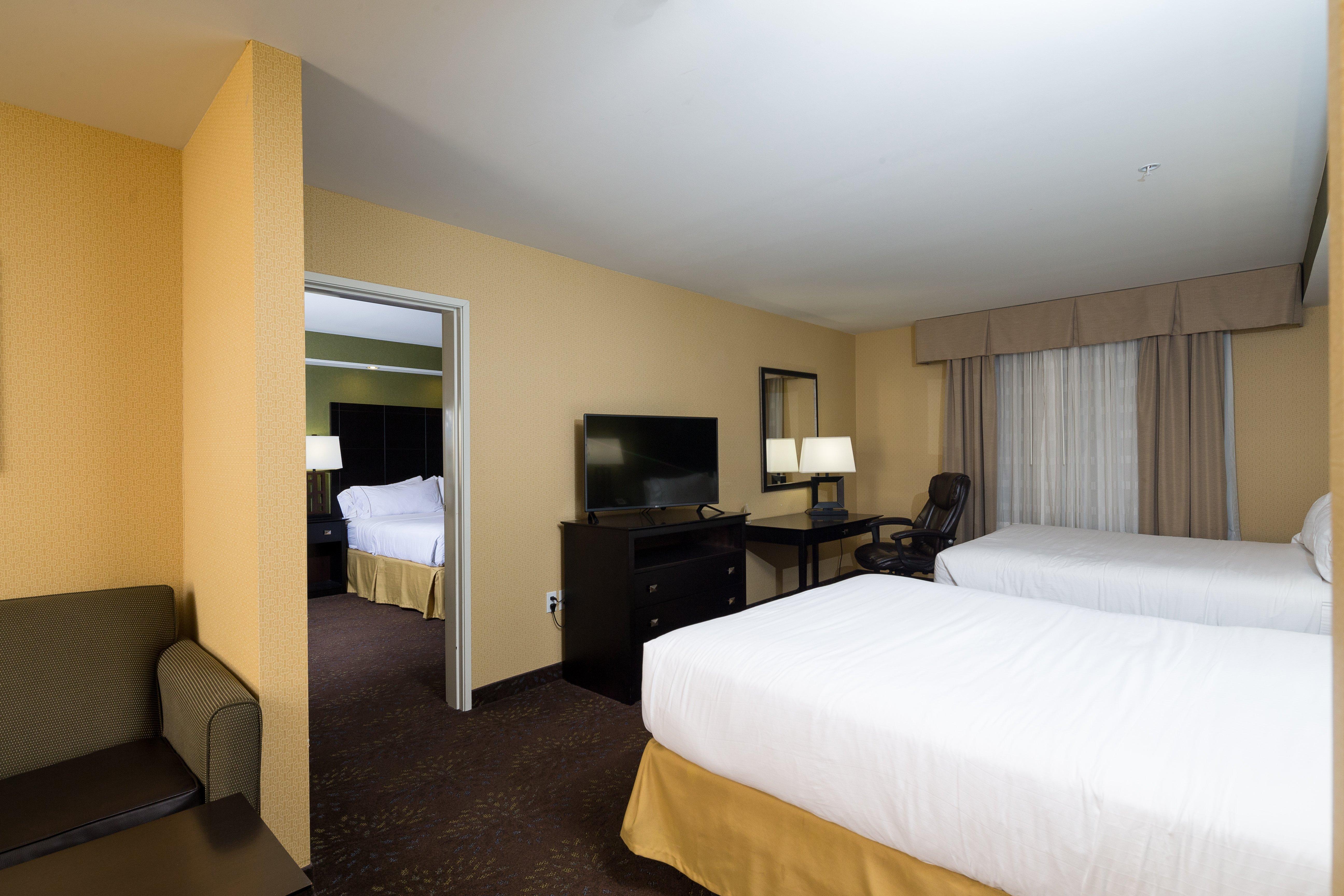 Holiday Inn Express And Suites Detroit North-Troy By Ihg Extérieur photo