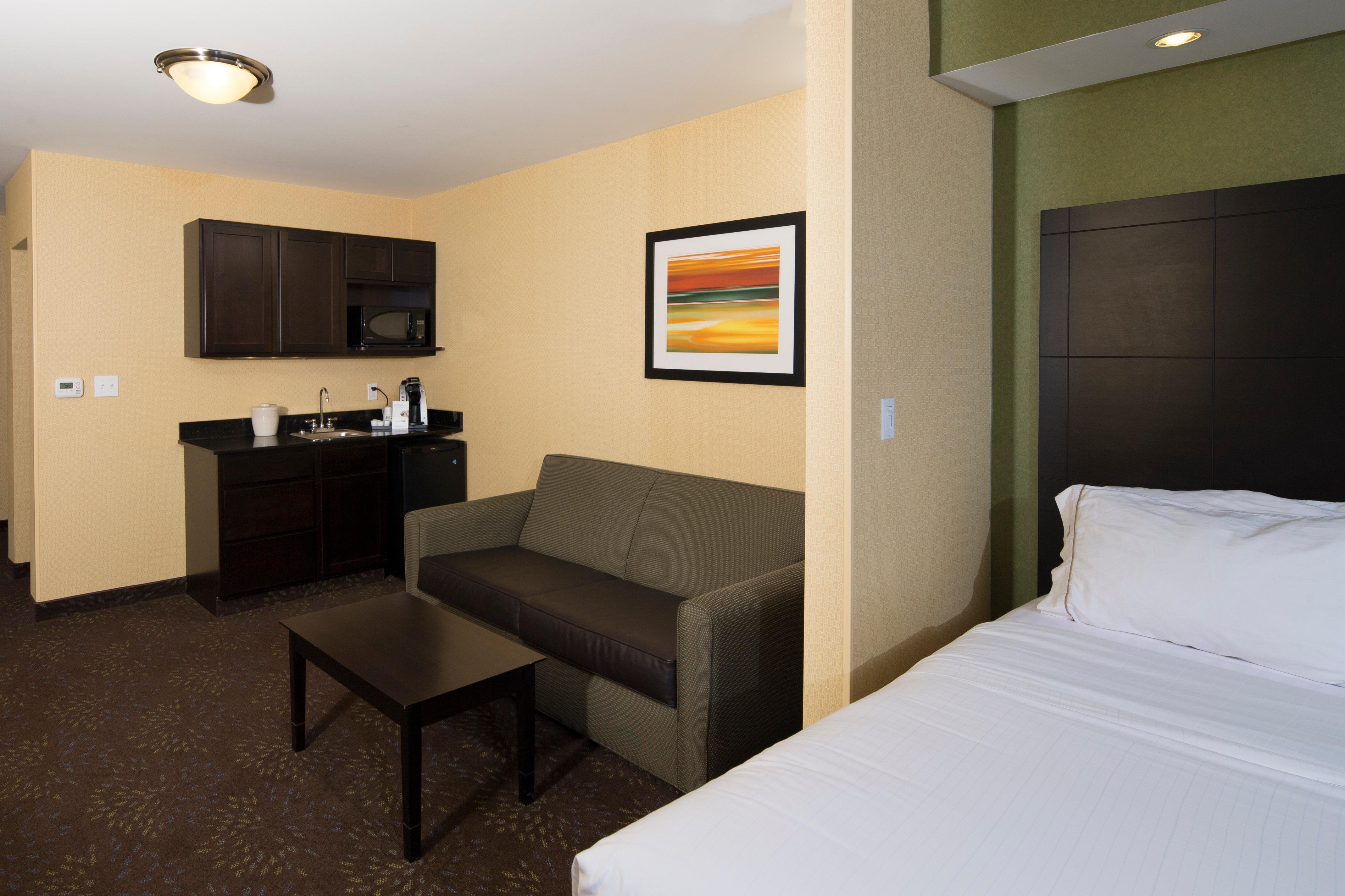 Holiday Inn Express And Suites Detroit North-Troy By Ihg Extérieur photo
